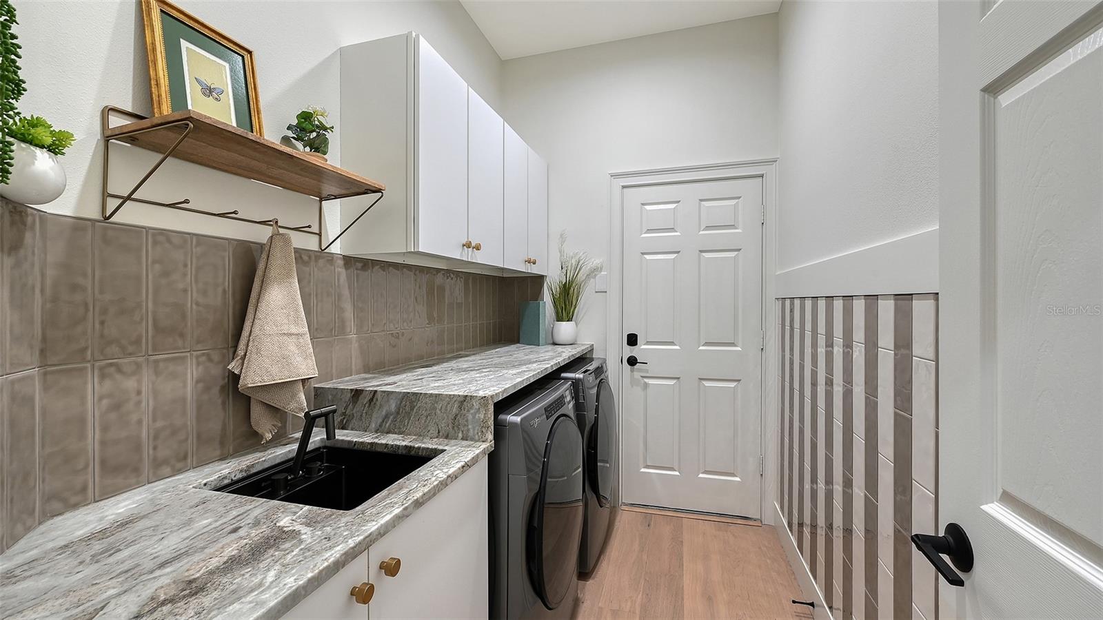 Image 47 of 69 For 7656 Portstewart Drive