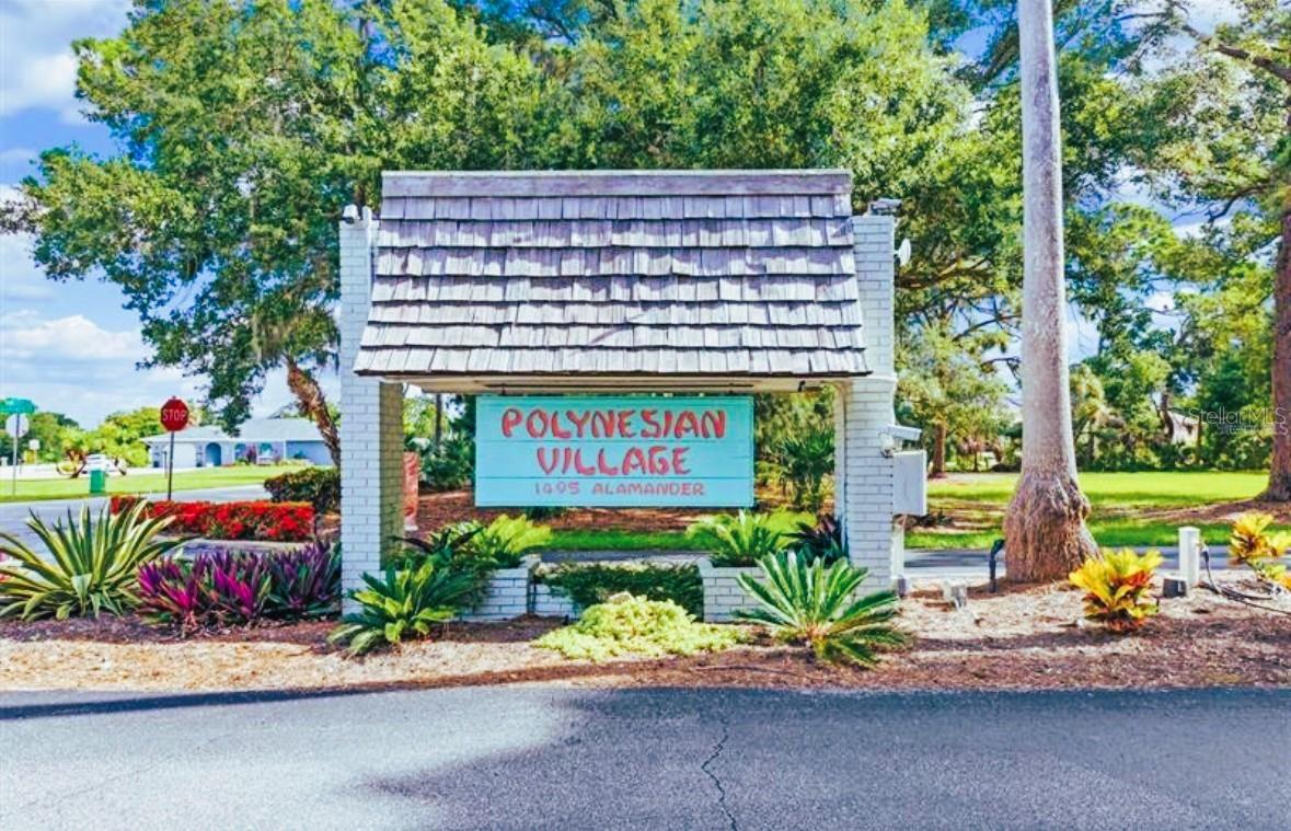 Image 20 of 21 For 43 Easter Island Circle