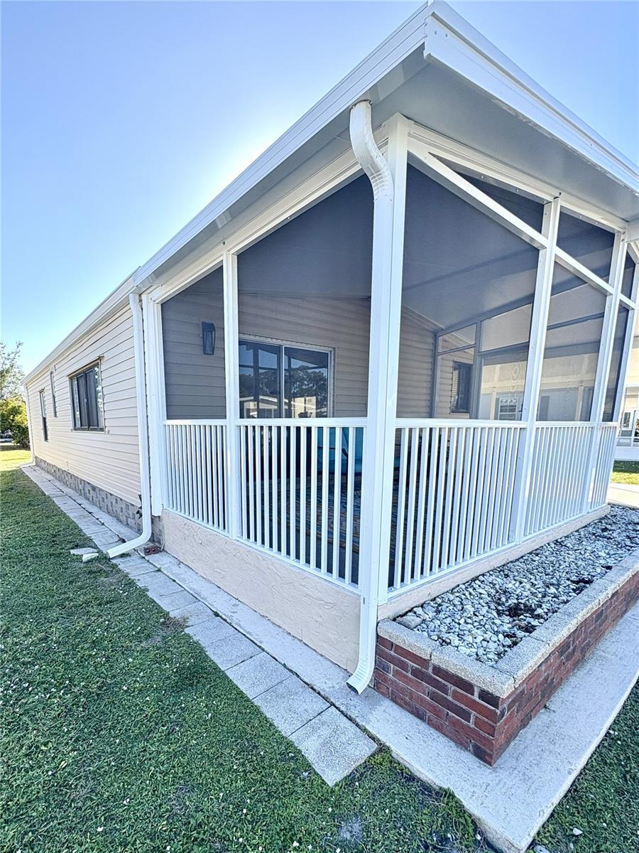 Image 3 of 21 For 43 Easter Island Circle