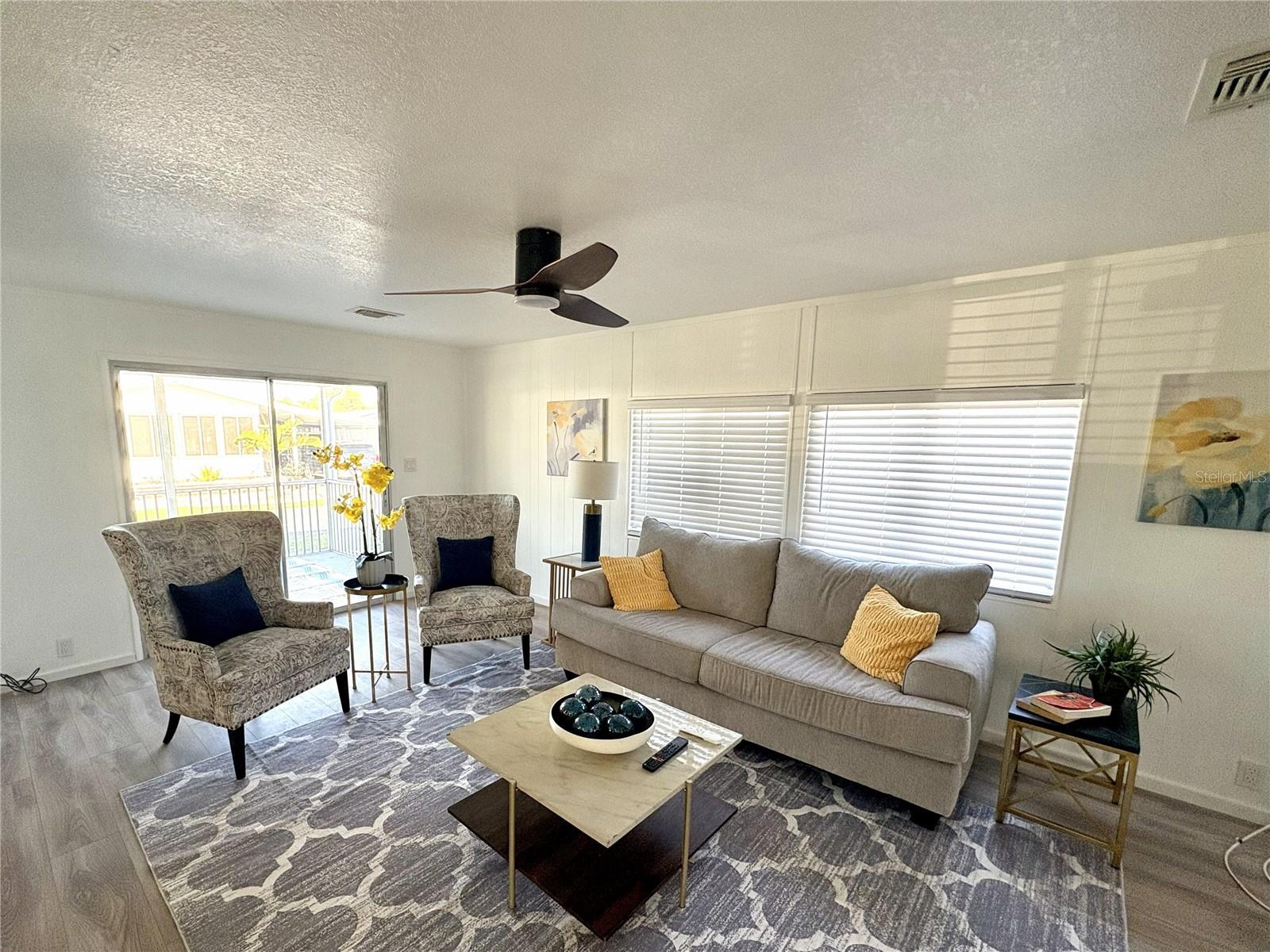 Image 4 of 21 For 43 Easter Island Circle