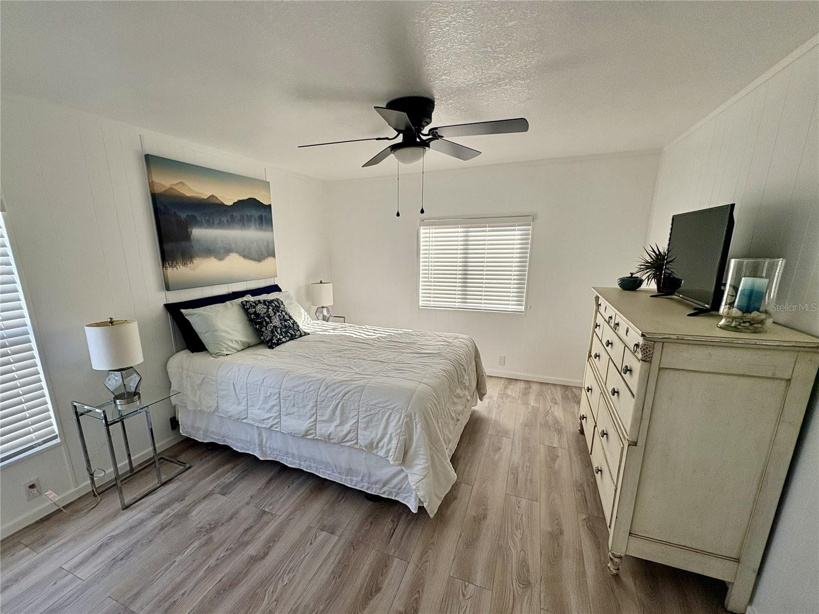 Image 9 of 21 For 43 Easter Island Circle