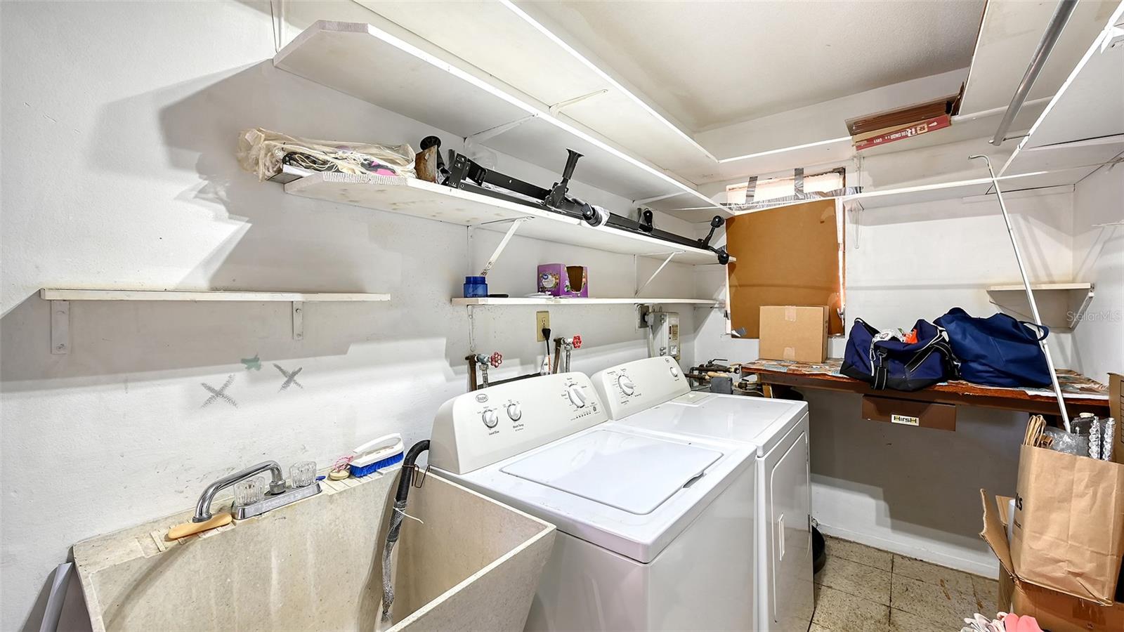 Image 28 of 47 For 5474 Riverbluff Circle V35