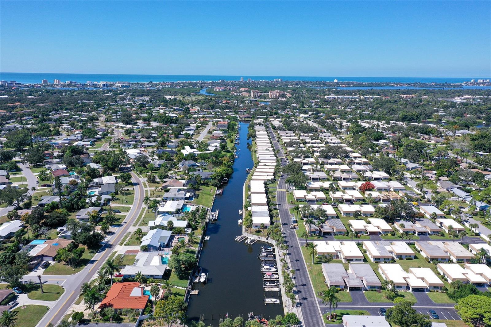 Image 42 of 47 For 5474 Riverbluff Circle V35