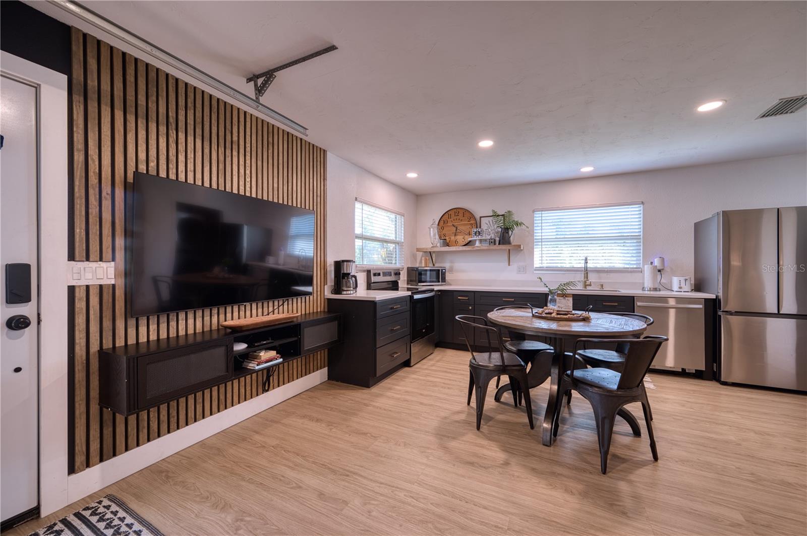 Image 33 of 88 For 5310 Jim Davis Road