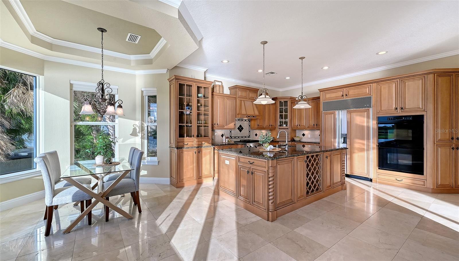 Listing photo id 21 for 7460 Monte Verde