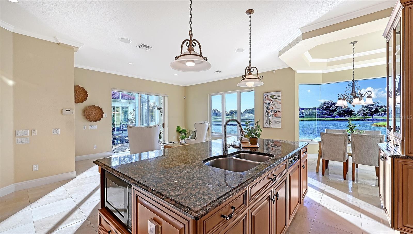 Listing photo id 25 for 7460 Monte Verde