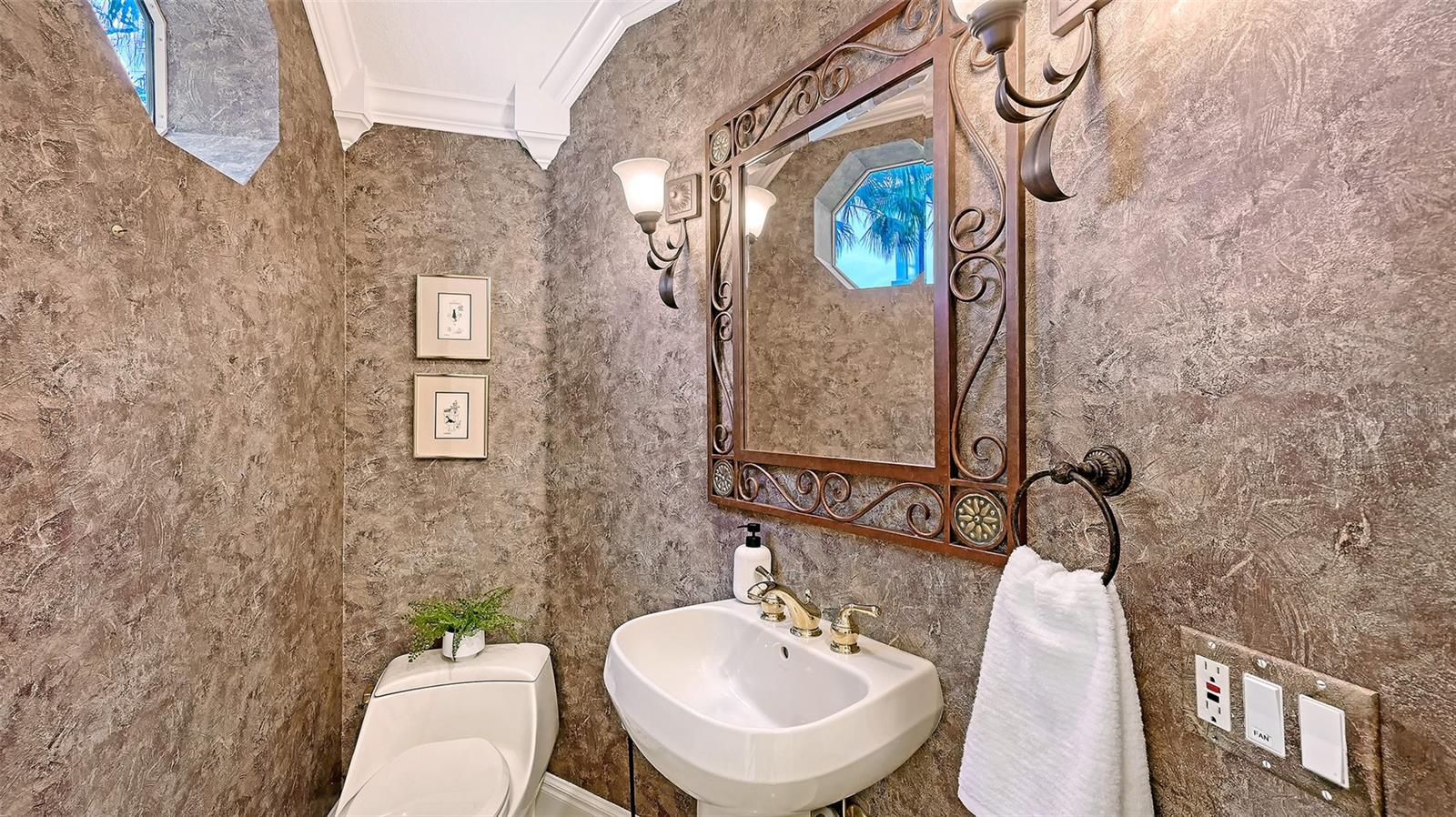 Listing photo id 30 for 7460 Monte Verde