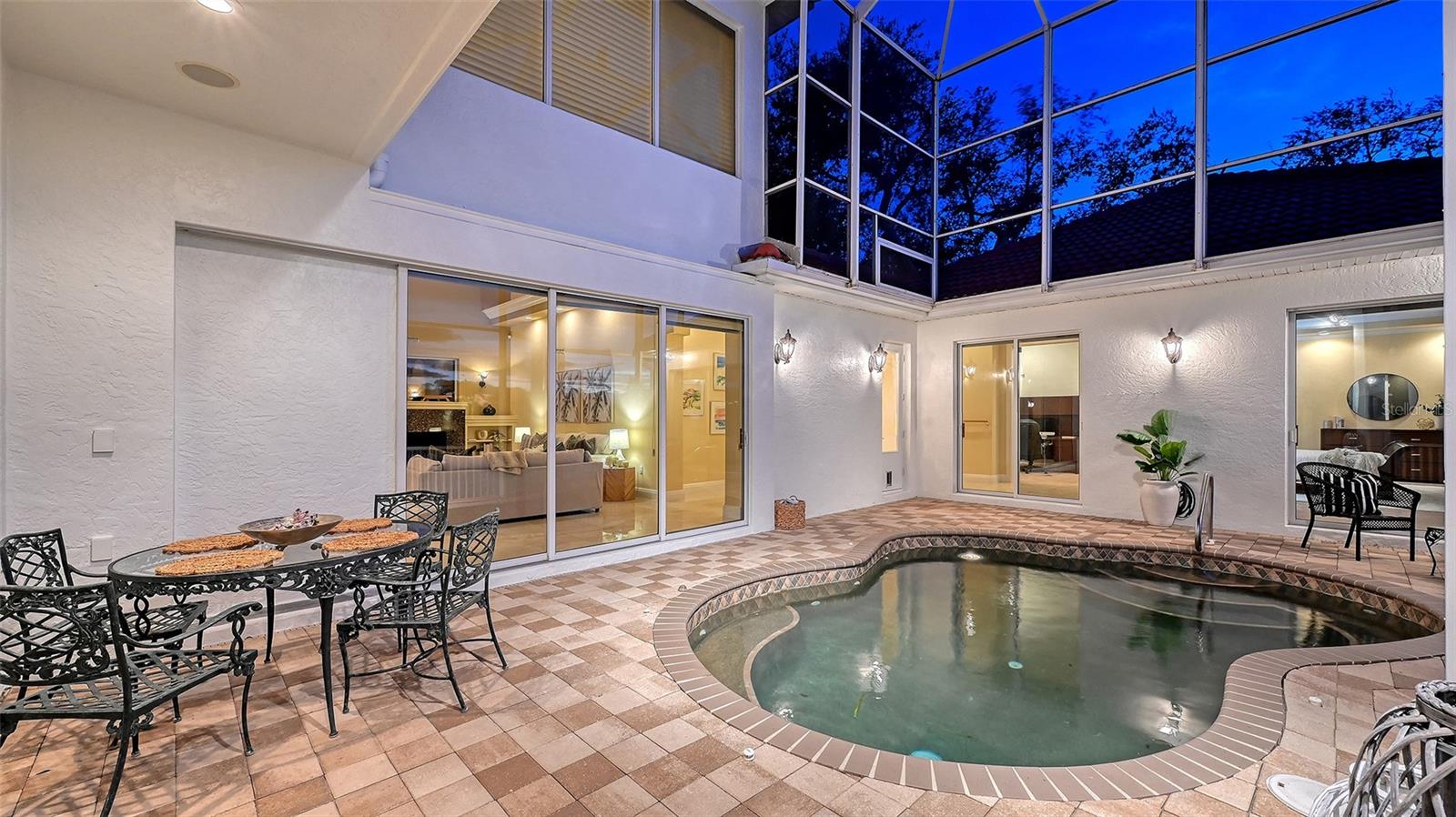 Listing photo id 73 for 7460 Monte Verde