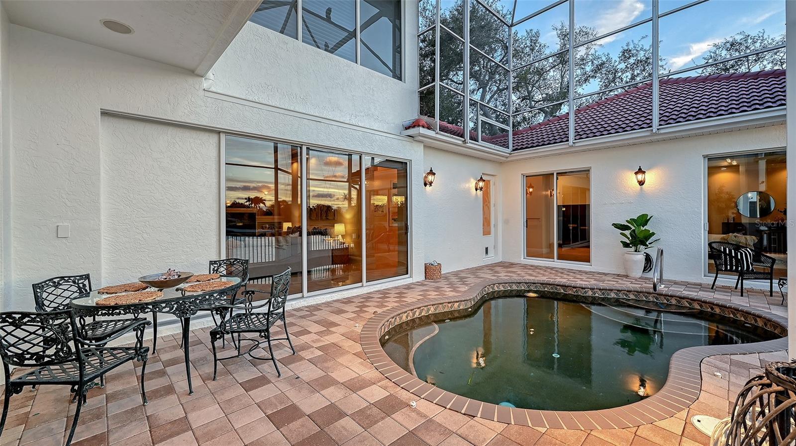 Listing photo id 77 for 7460 Monte Verde