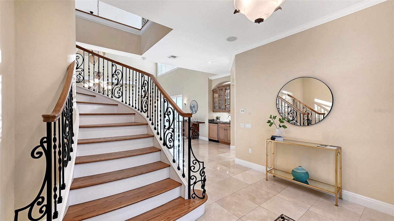 Listing photo id 6 for 7460 Monte Verde