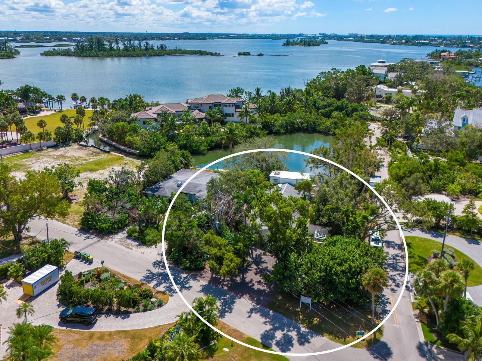 Image 7 of 9 For 3721 Flamingo Avenue