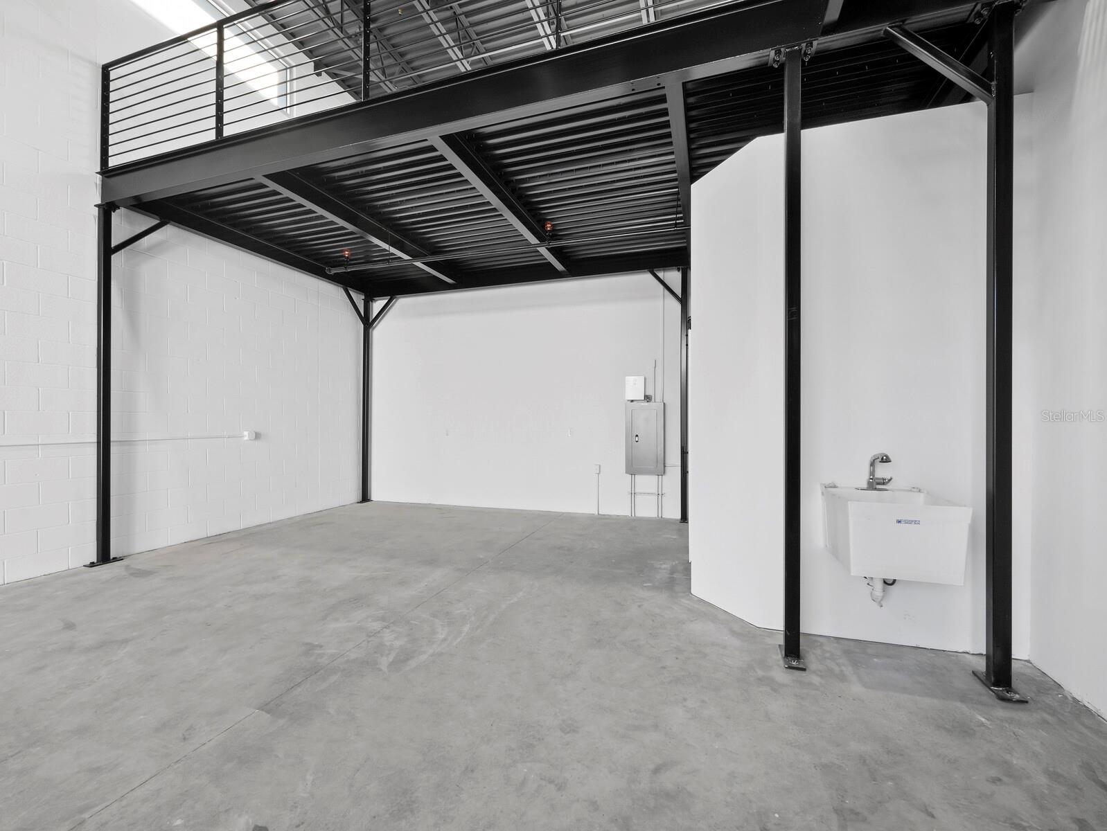 Image 12 of 27 For 6566 Palmer Park Circle 1