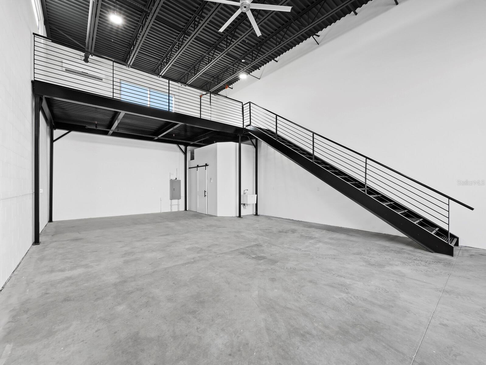 Image 13 of 27 For 6566 Palmer Park Circle 1