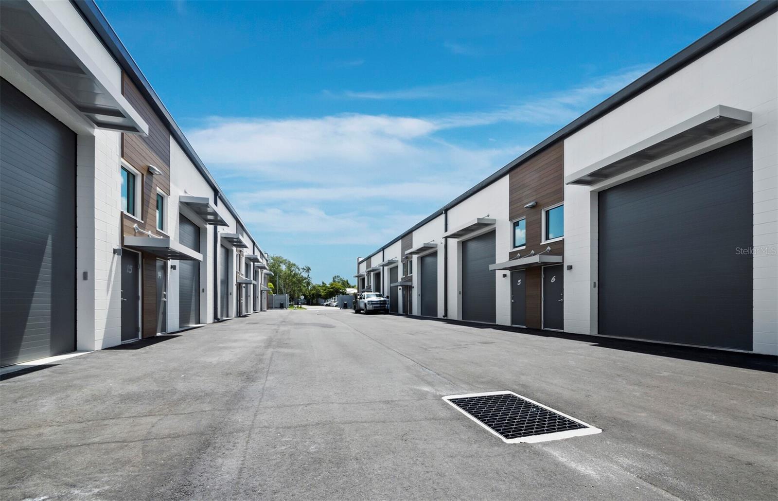 Image 25 of 27 For 6566 Palmer Park Circle 1