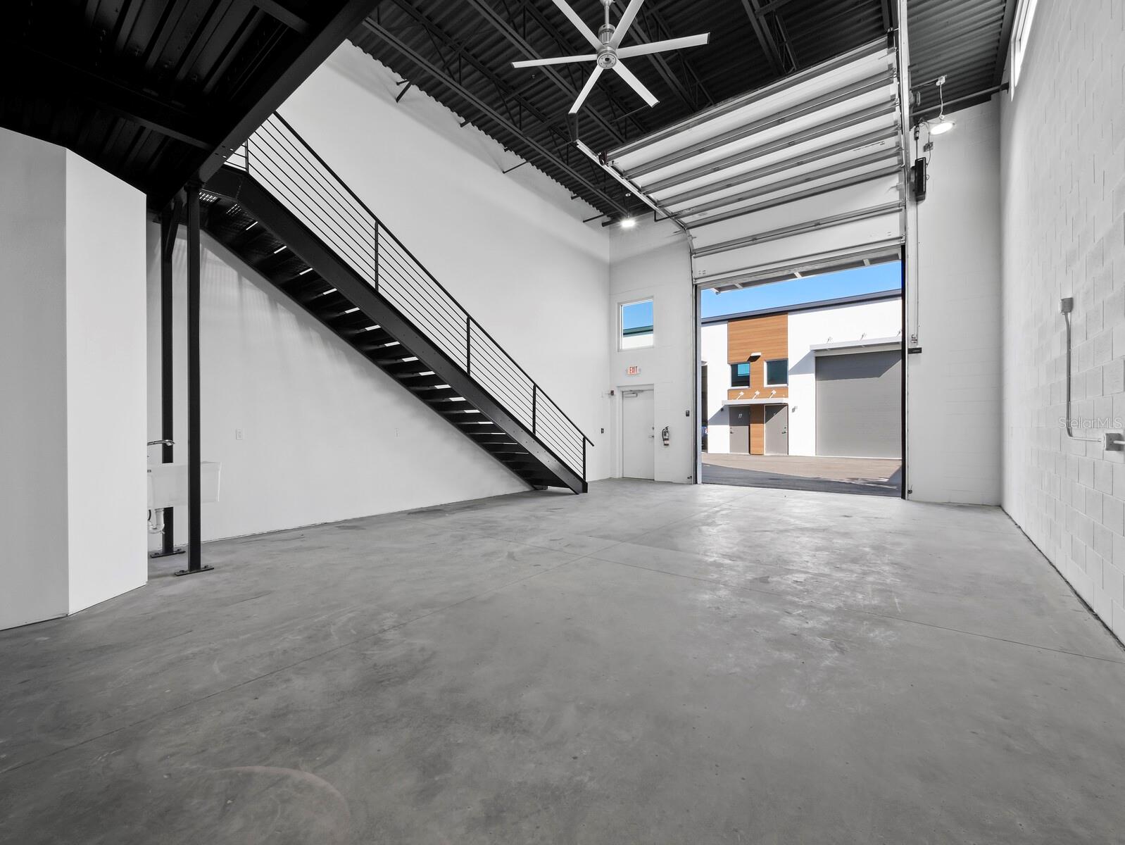 Image 7 of 27 For 6566 Palmer Park Circle 1