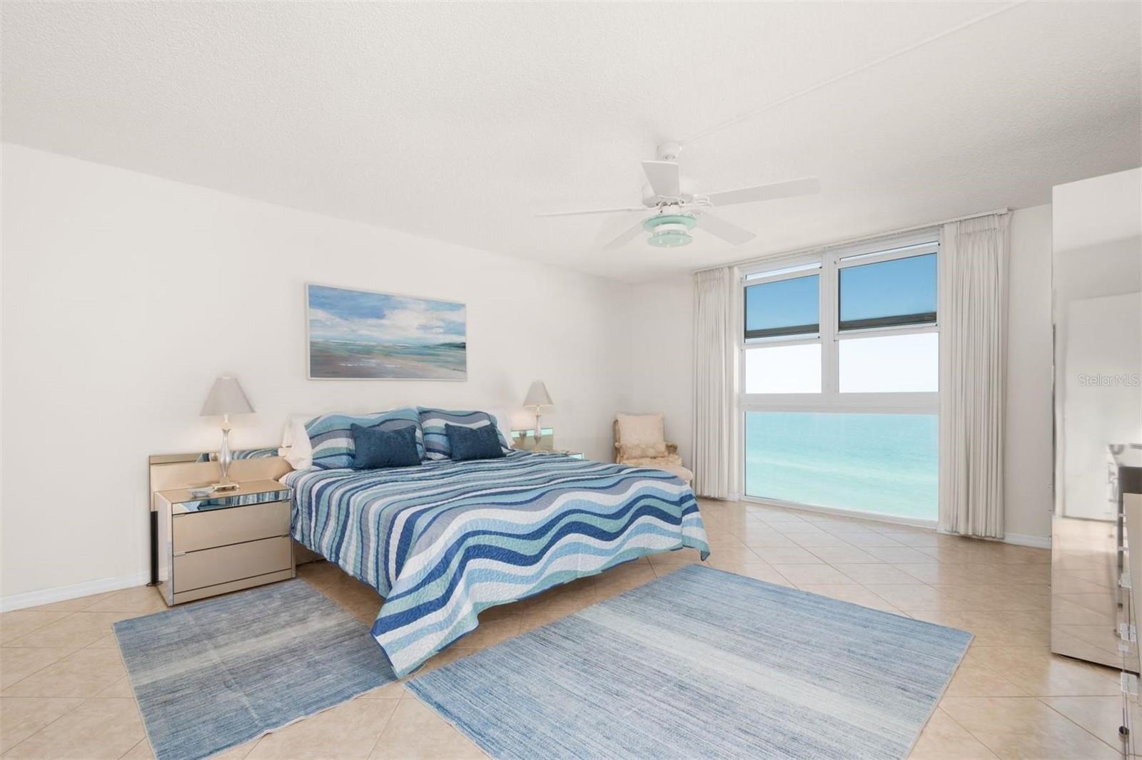 Image 20 of 42 For 1212 Benjamin Franklin Drive 901