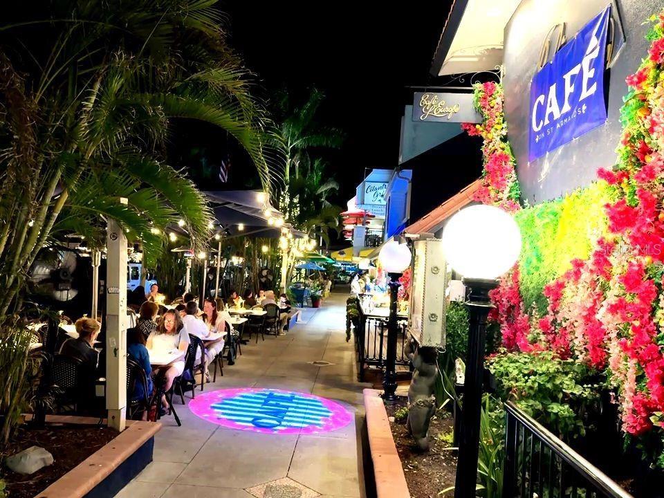 Image 41 of 42 For 1212 Benjamin Franklin Drive 901