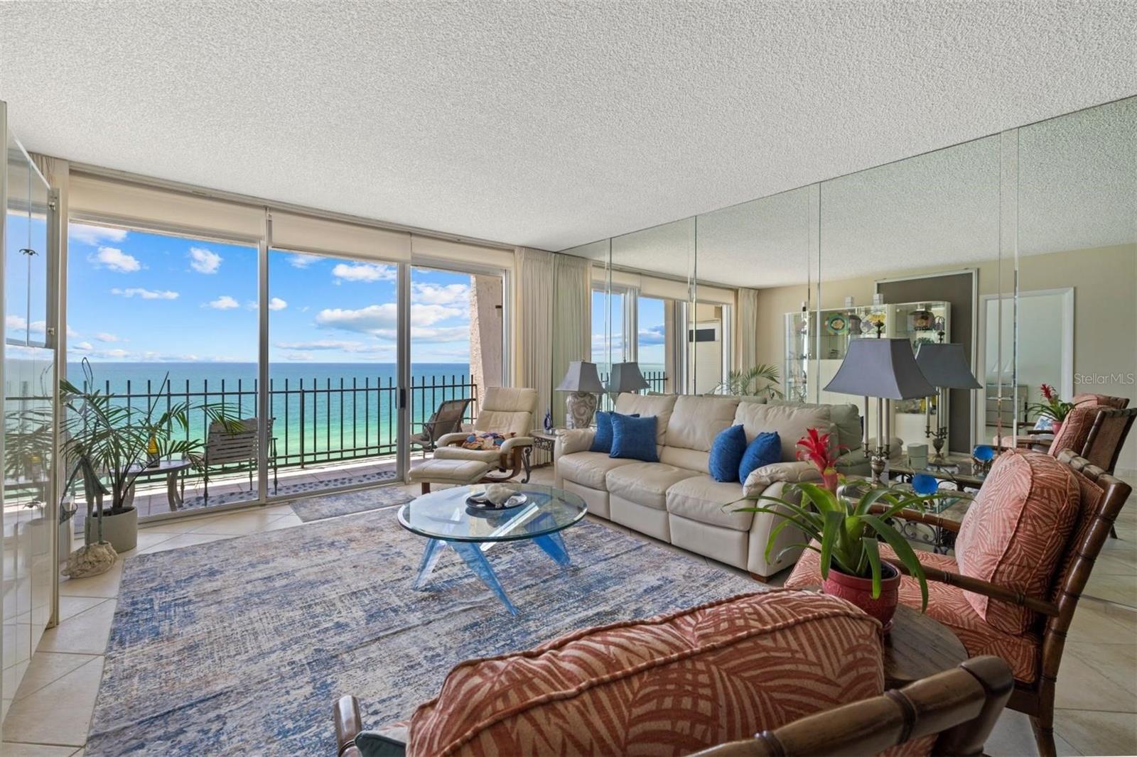 Image 9 of 42 For 1212 Benjamin Franklin Drive 901