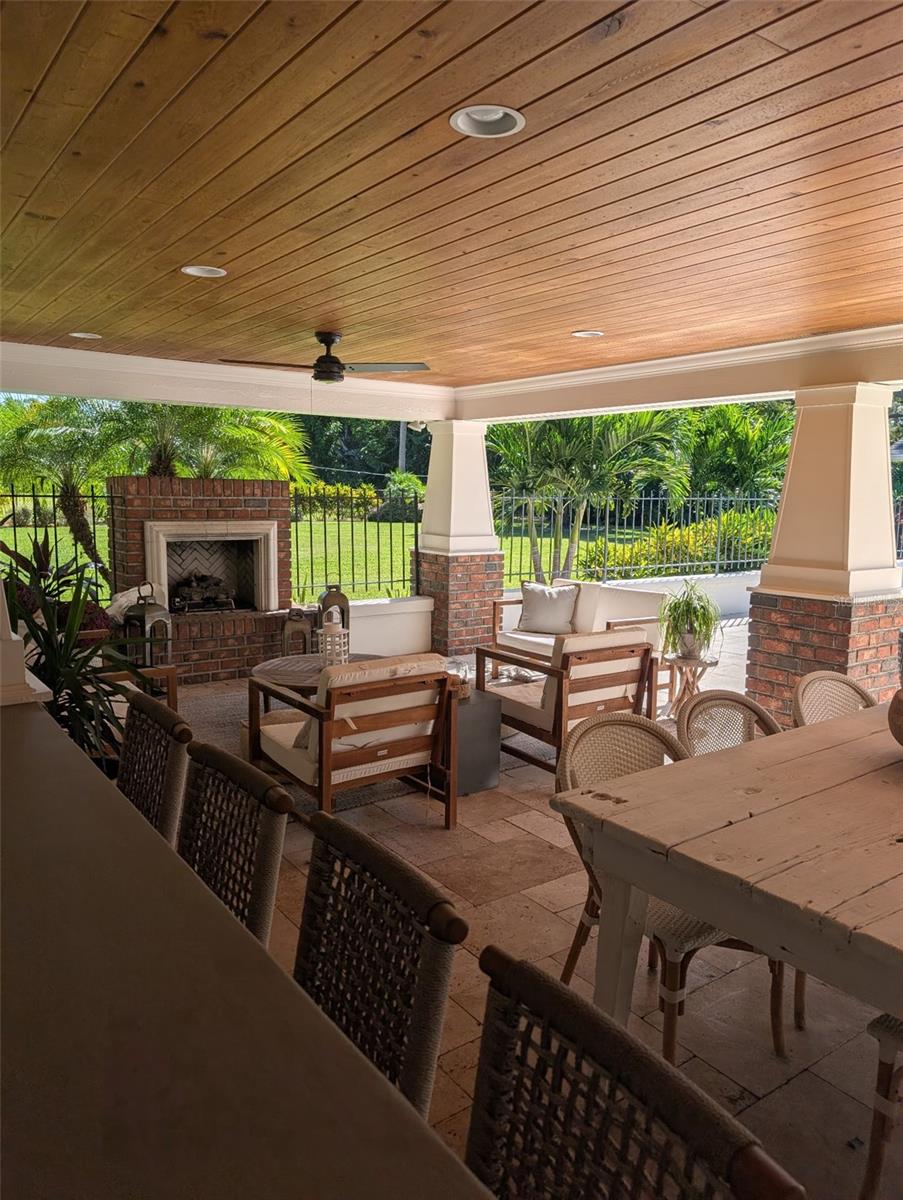 Image 25 of 32 For 607 51st Street Nw