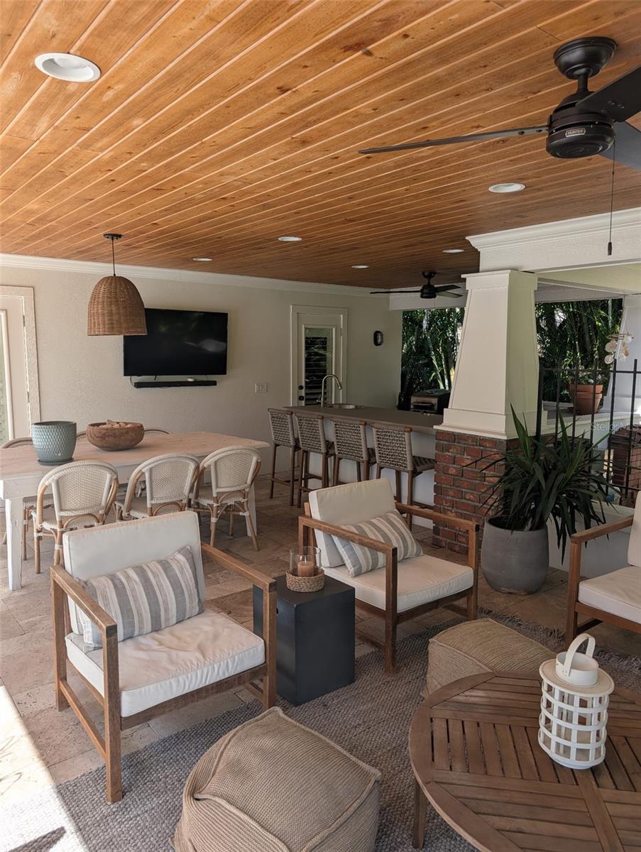 Image 26 of 32 For 607 51st Street Nw