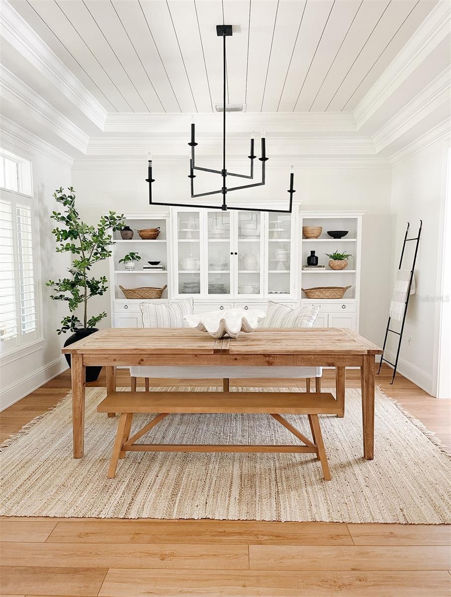 Image 6 of 32 For 607 51st Street Nw