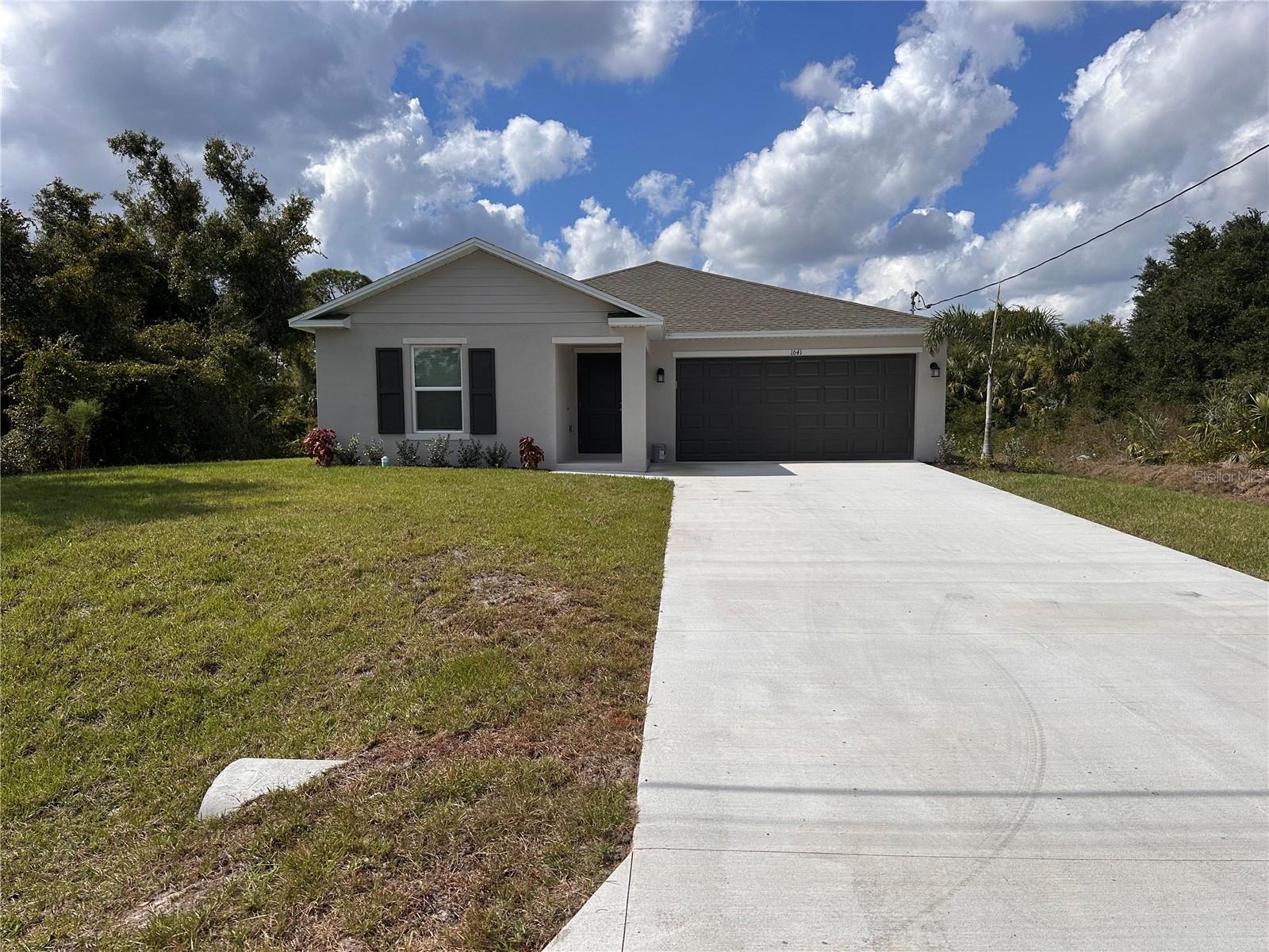 1641 Nabatoff Street