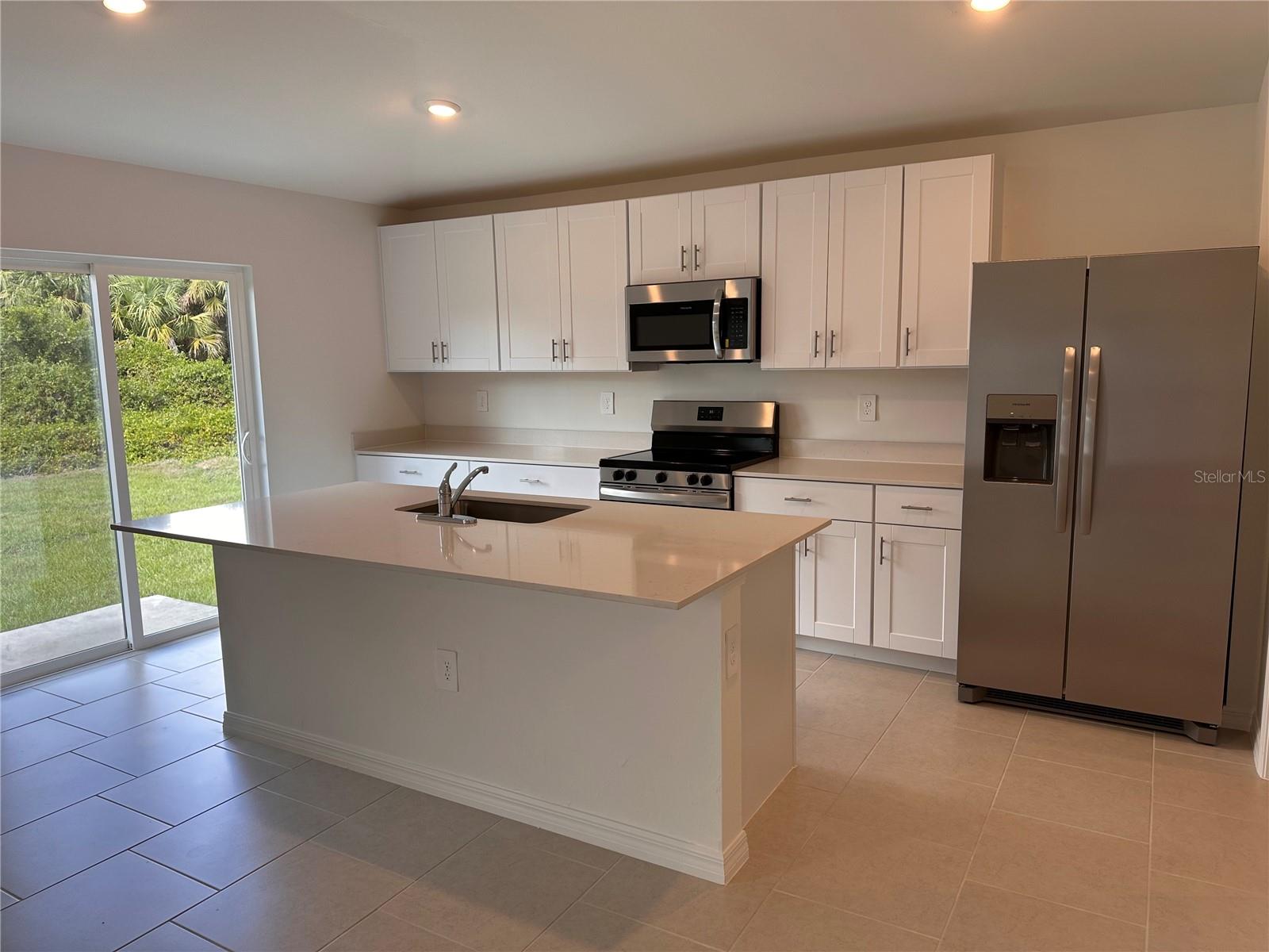 Image 3 of 14 For 1641 Nabatoff Street