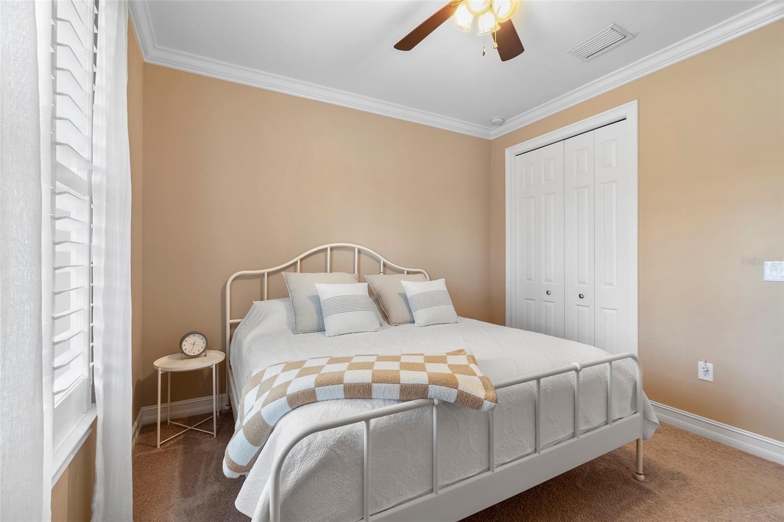 Image 21 of 41 For 1015 Bluffwood Drive