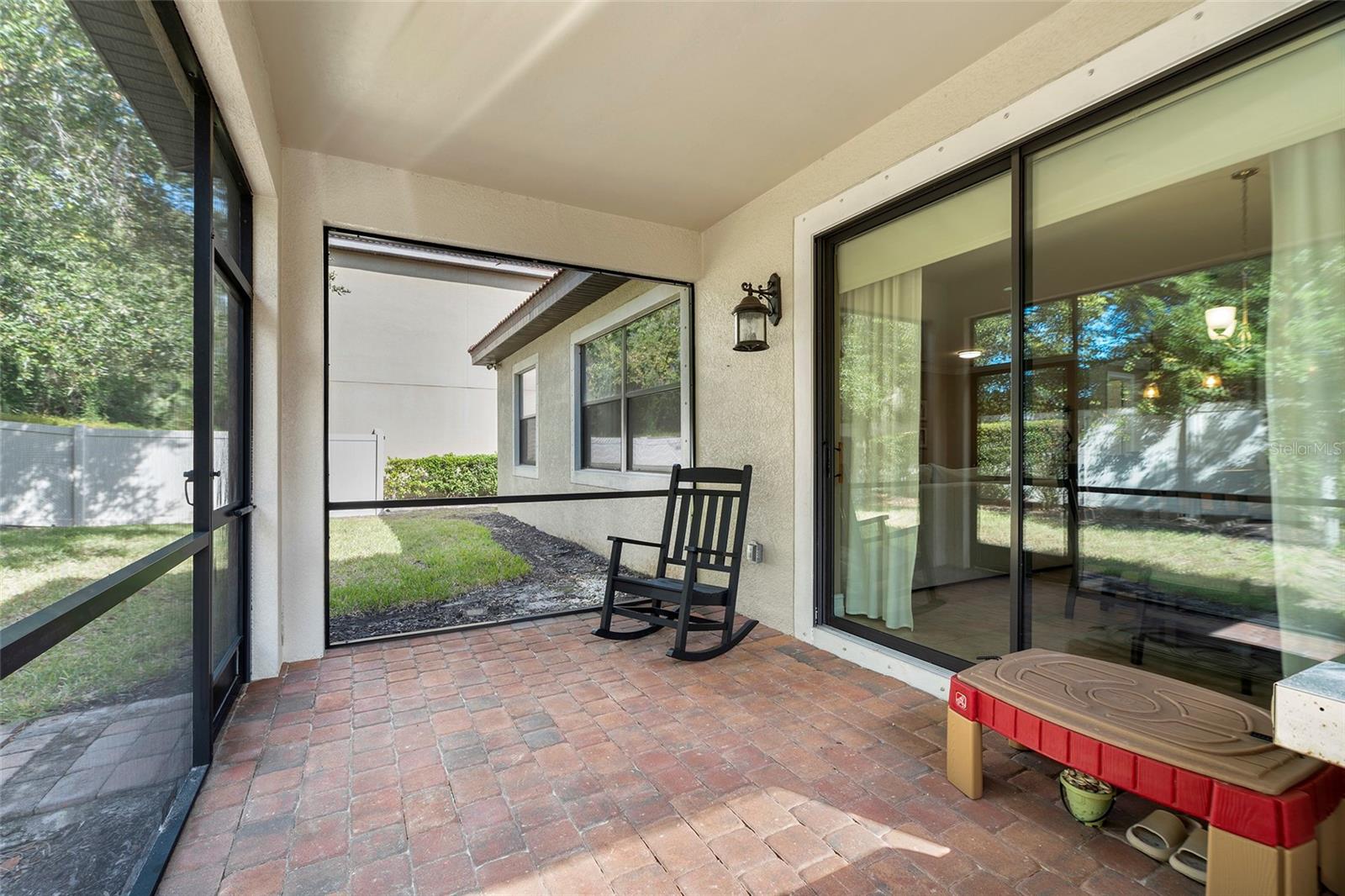 Image 28 of 41 For 1015 Bluffwood Drive