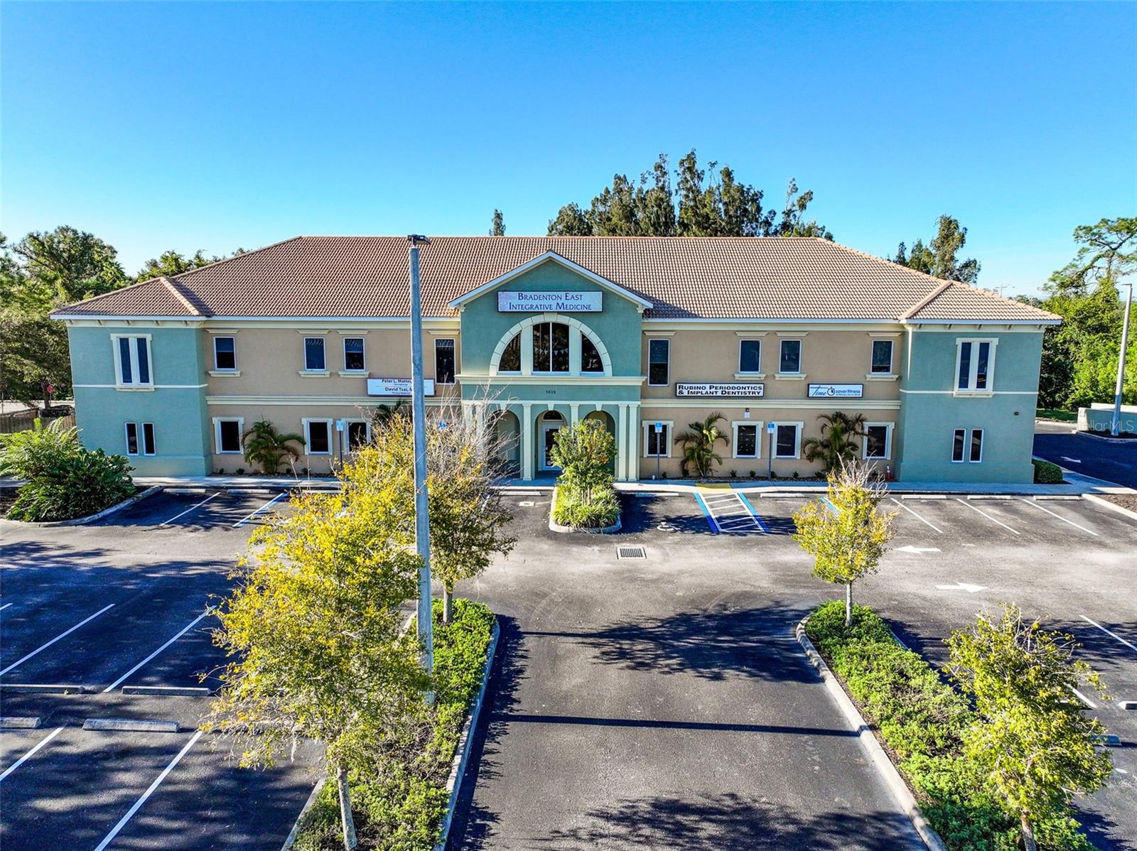 Details for 8614 State Road 70 E, BRADENTON, FL 34202