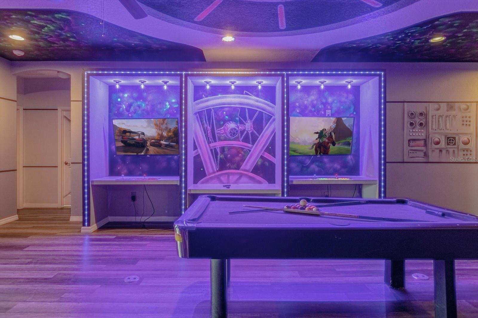 Image 15 of 39 For 6020 Oak Green Loop