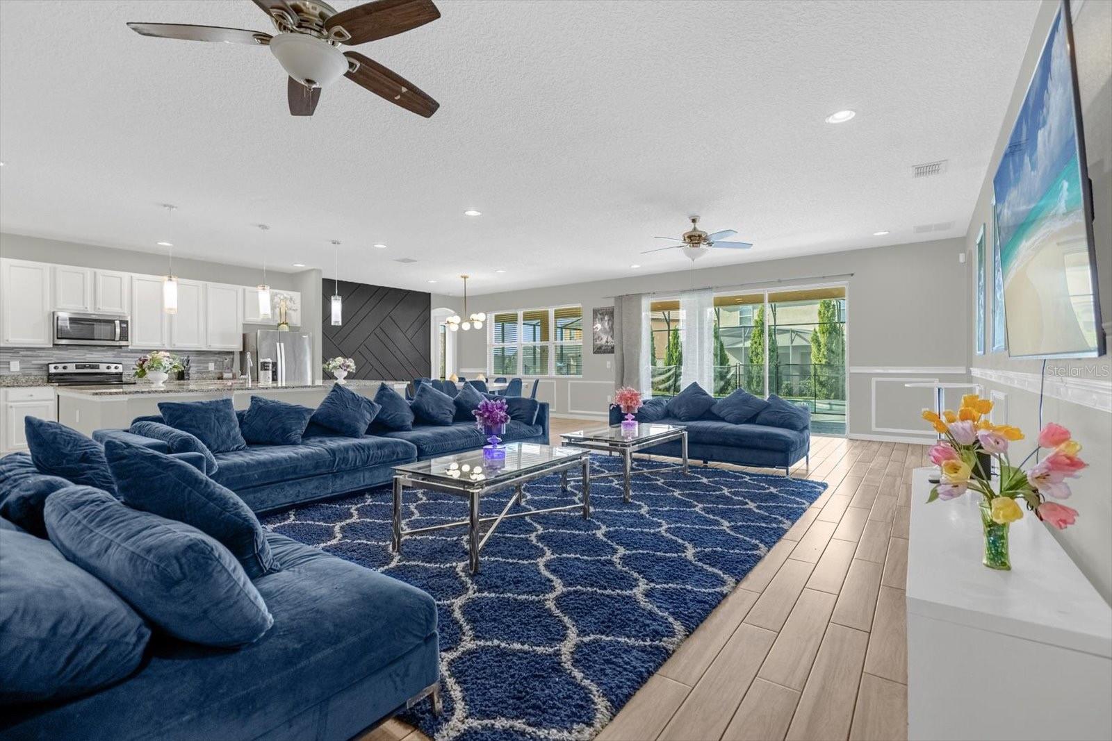 Image 3 of 39 For 6020 Oak Green Loop