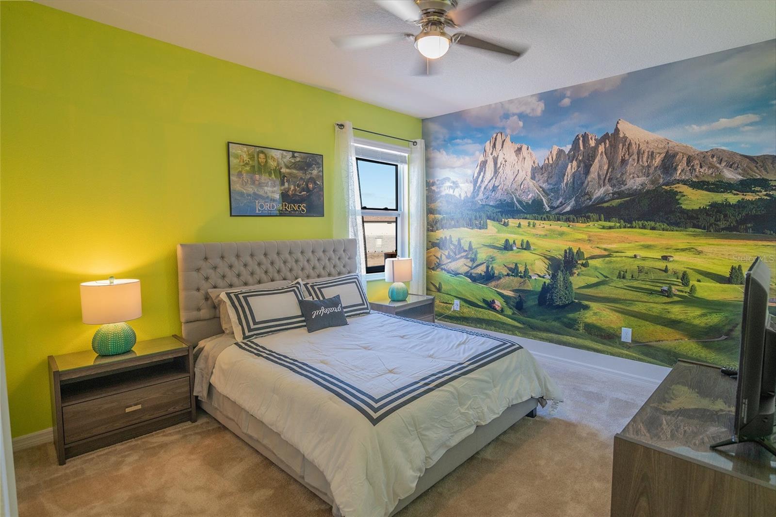 Image 31 of 39 For 6020 Oak Green Loop