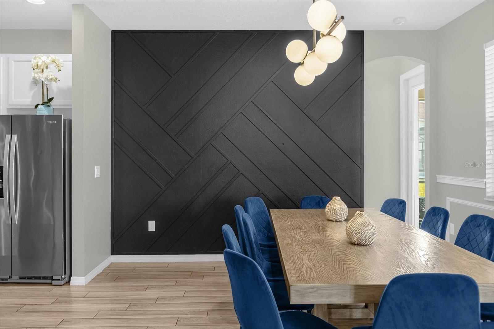 Image 8 of 39 For 6020 Oak Green Loop