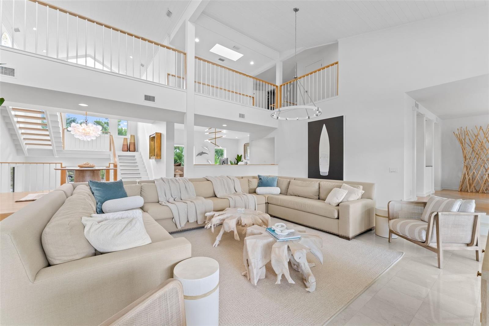 Image 16 of 55 For 991 Longboat Club Road