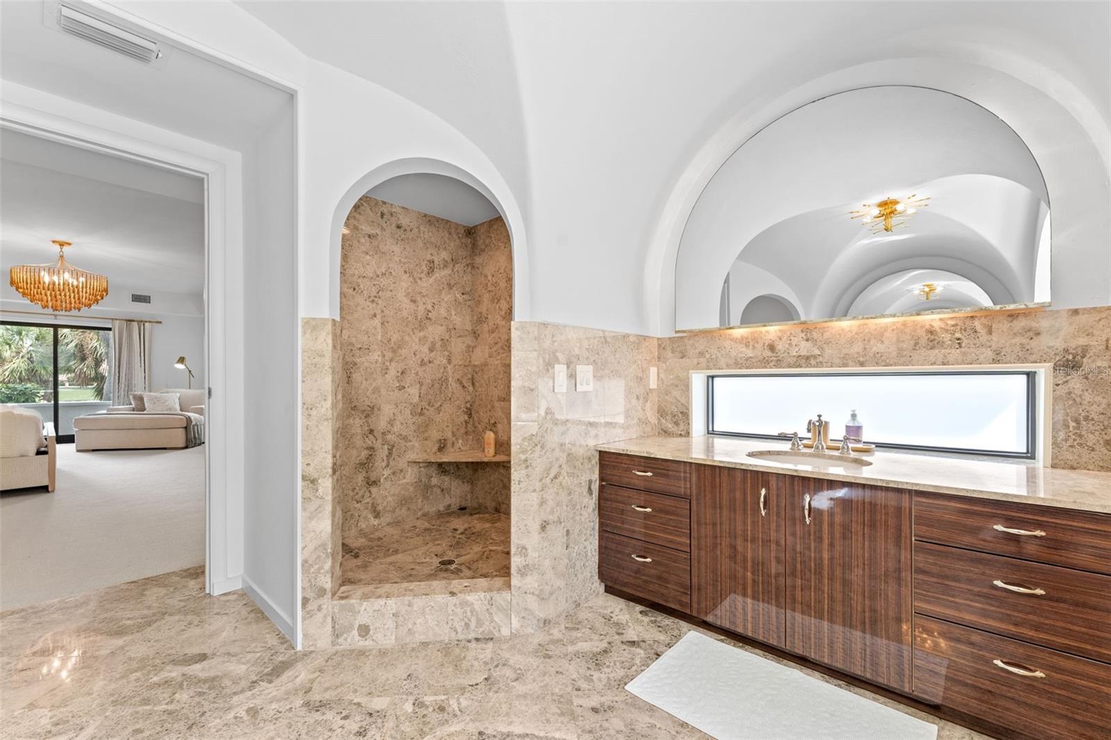 Image 36 of 55 For 991 Longboat Club Road