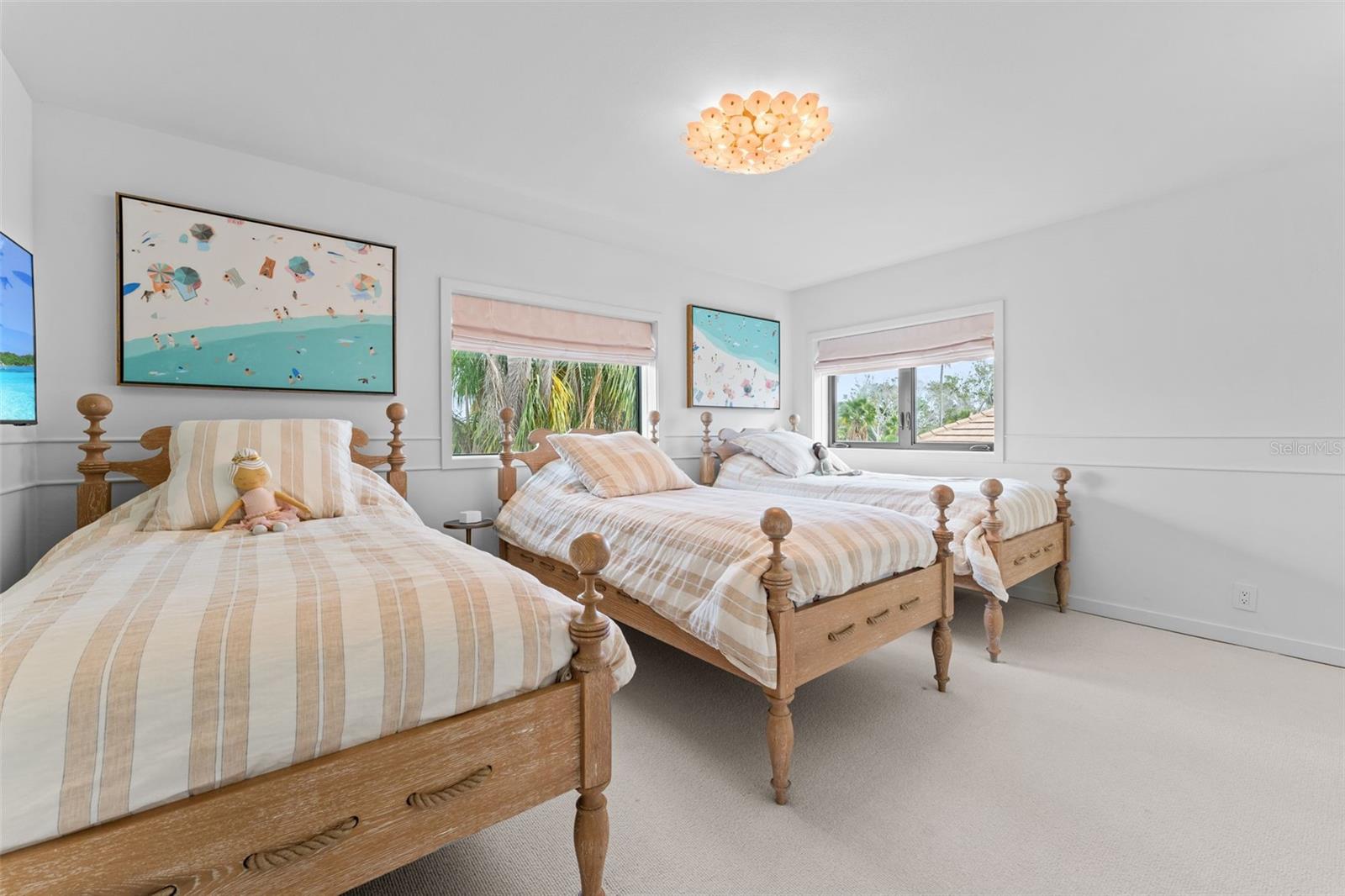 Image 47 of 55 For 991 Longboat Club Road