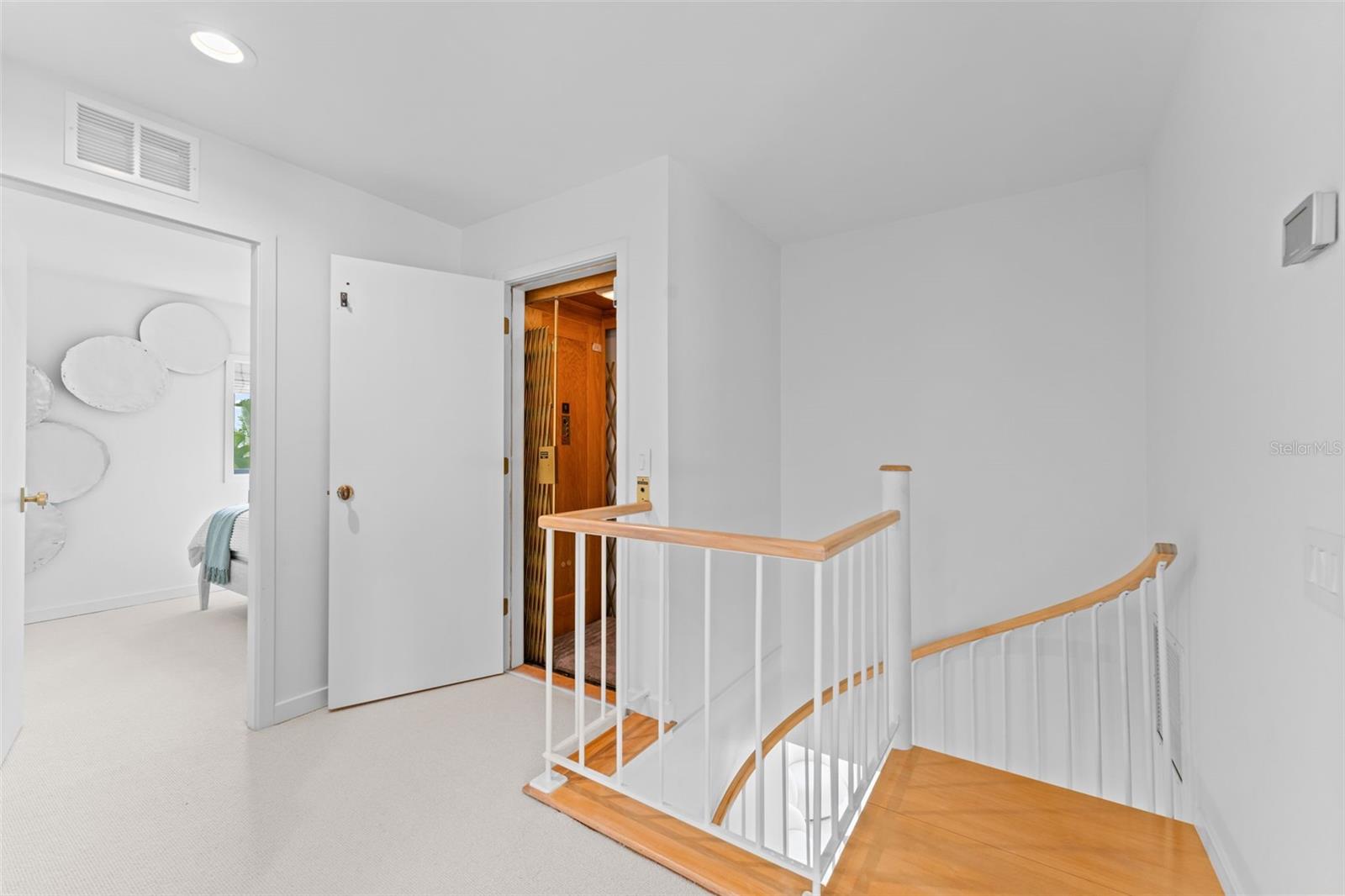 Image 49 of 55 For 991 Longboat Club Road