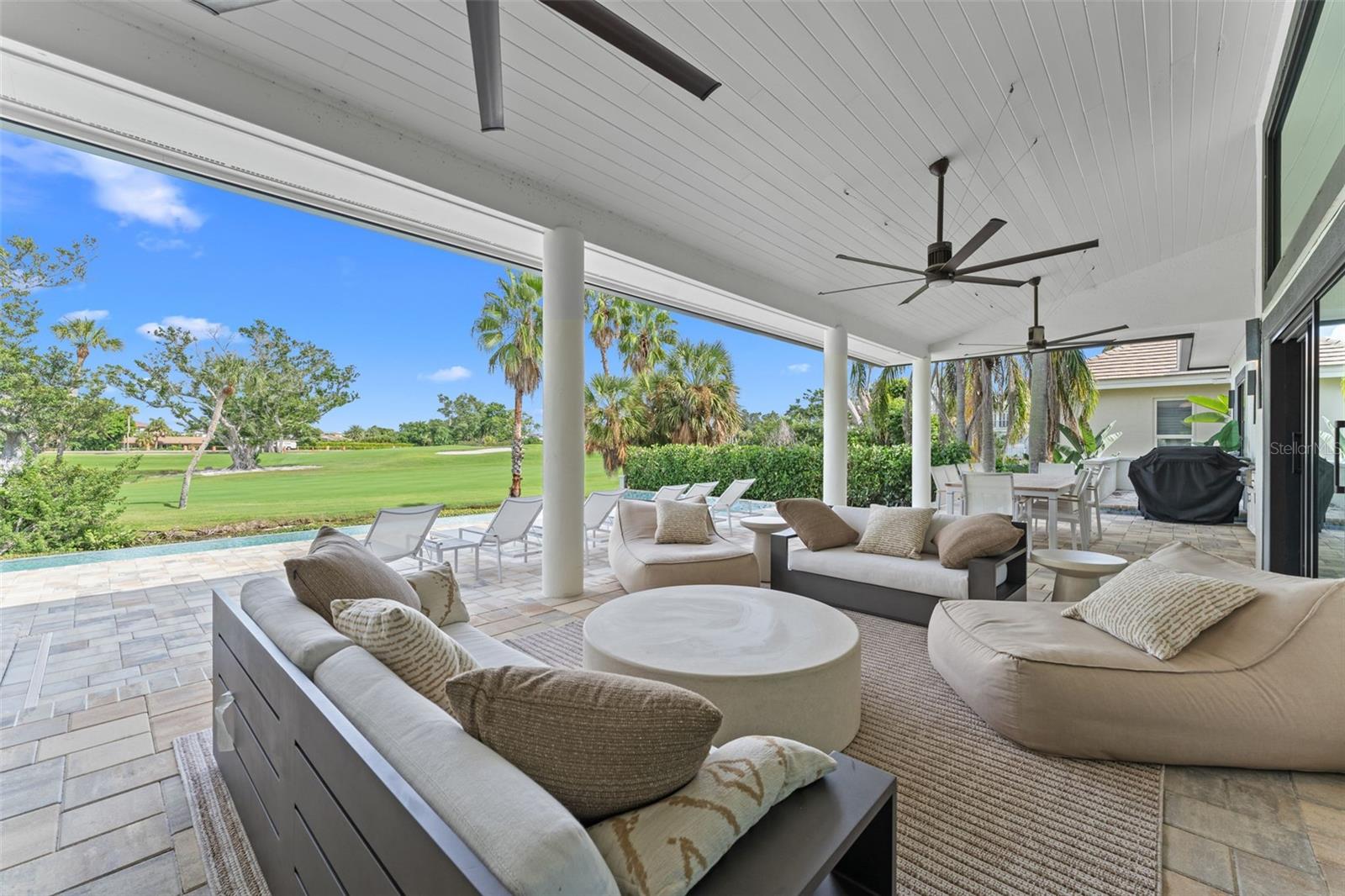 Image 9 of 55 For 991 Longboat Club Road