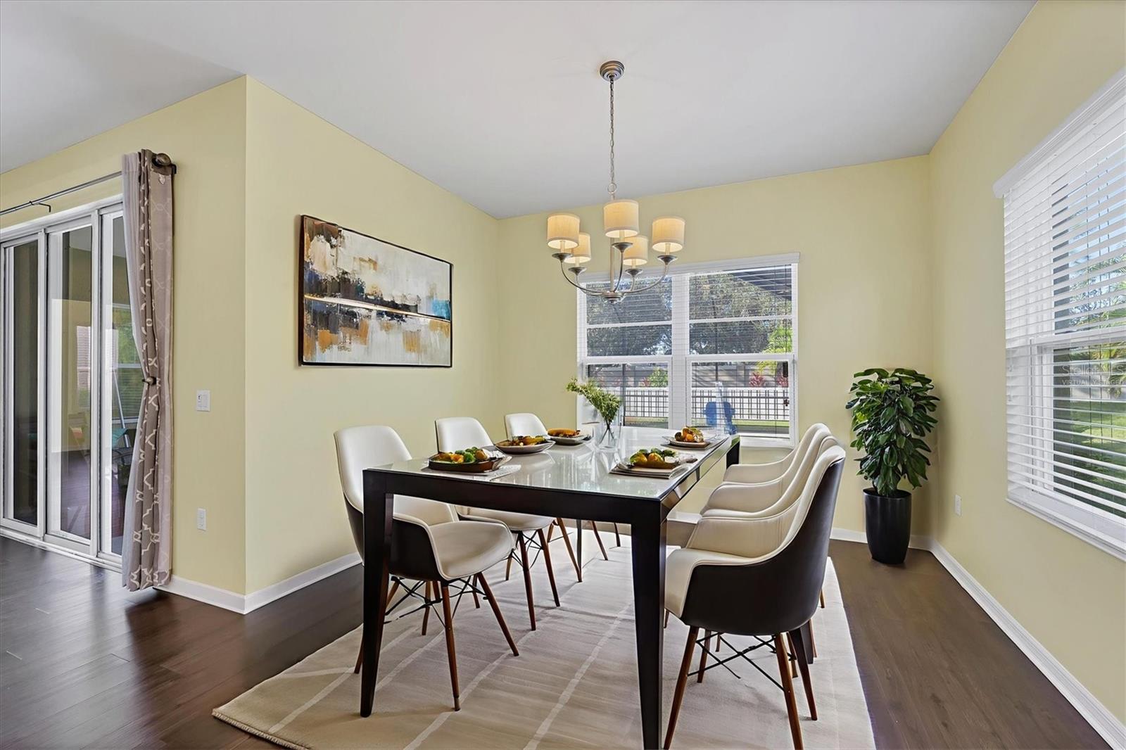 Image 20 of 53 For 7040 White Willow Court