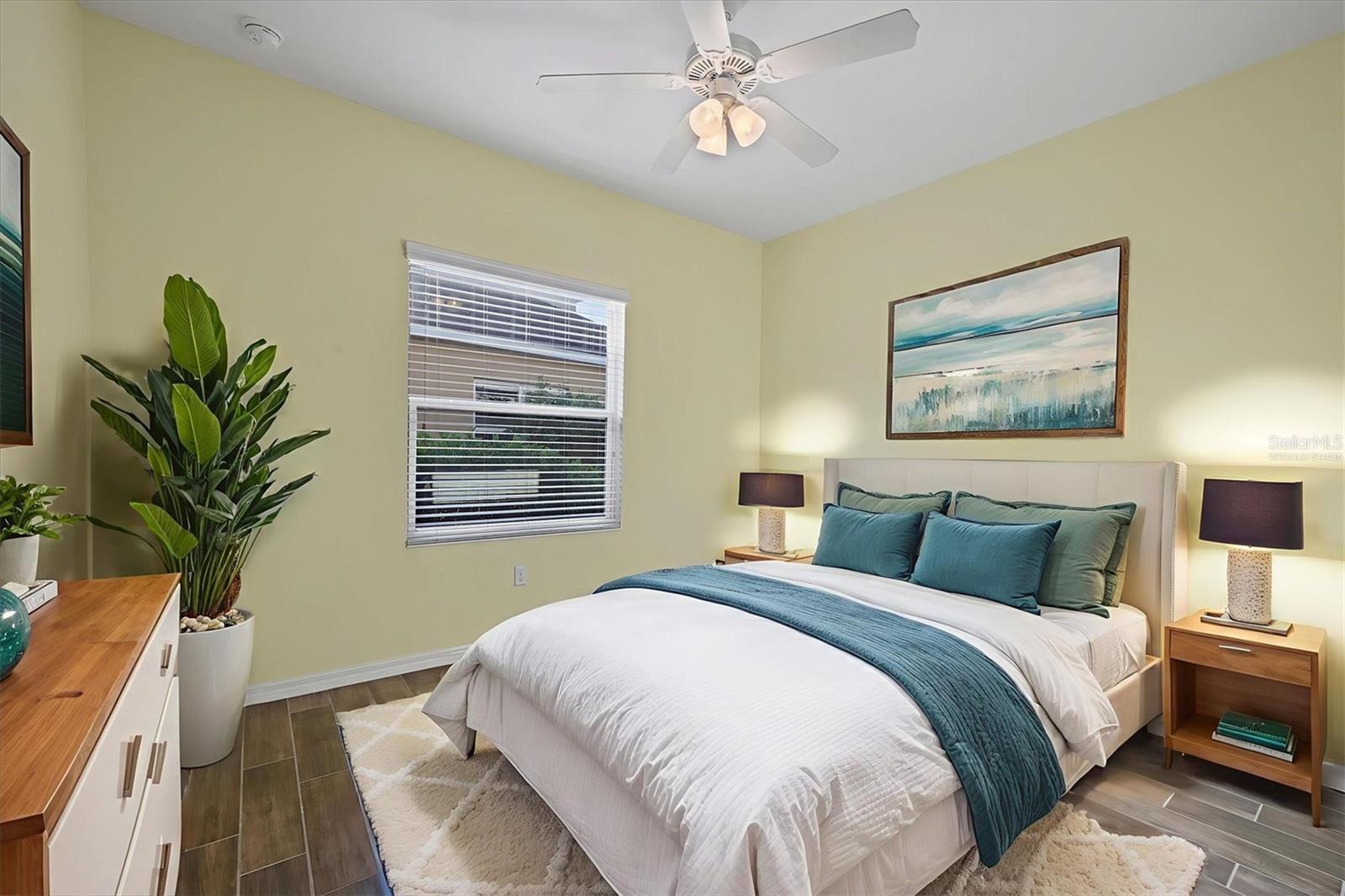 Image 28 of 53 For 7040 White Willow Court