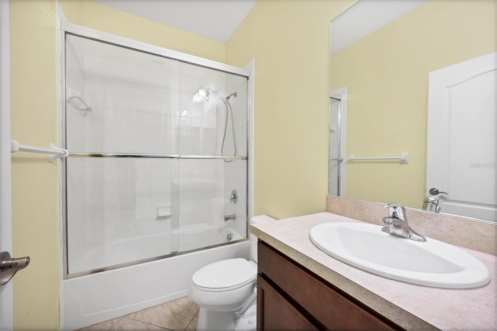 Image 30 of 53 For 7040 White Willow Court