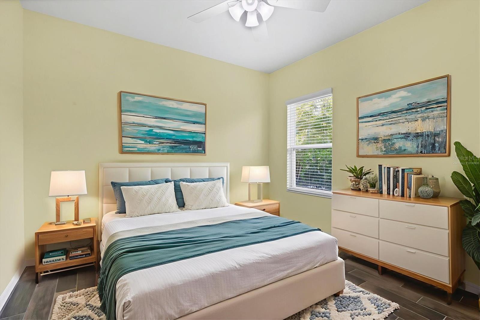 Image 31 of 53 For 7040 White Willow Court