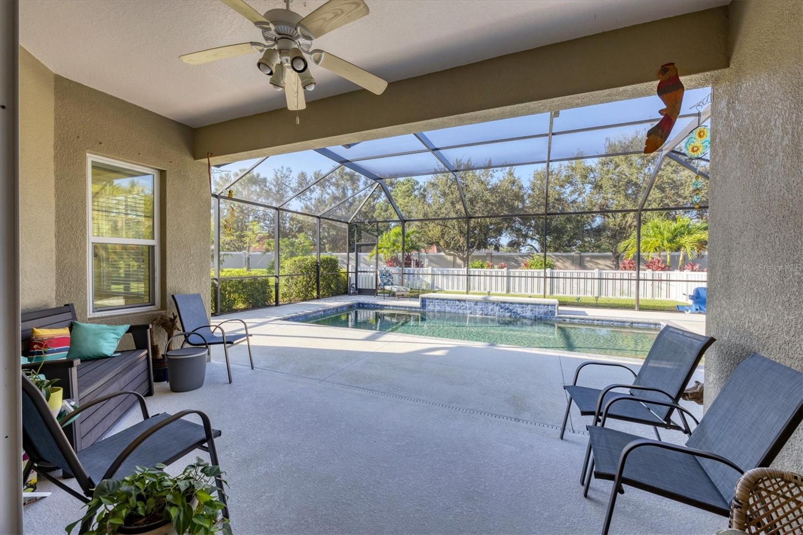 Image 35 of 53 For 7040 White Willow Court