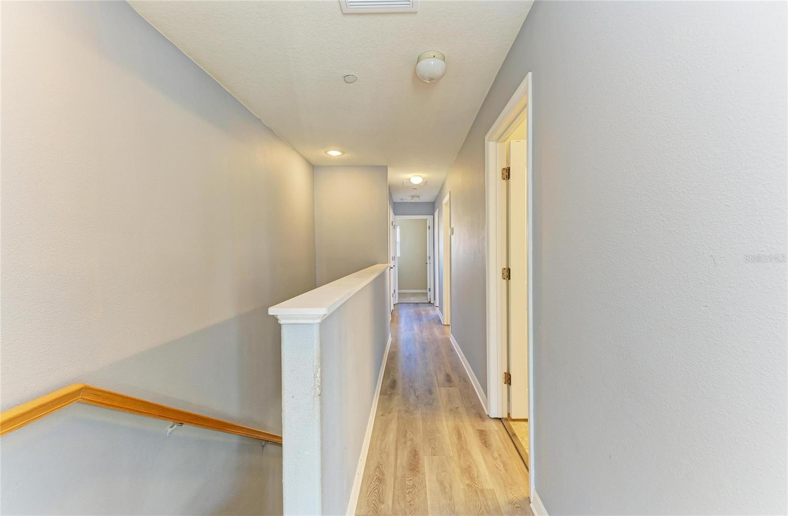 Image 30 of 51 For 8849 White Sage Loop 0