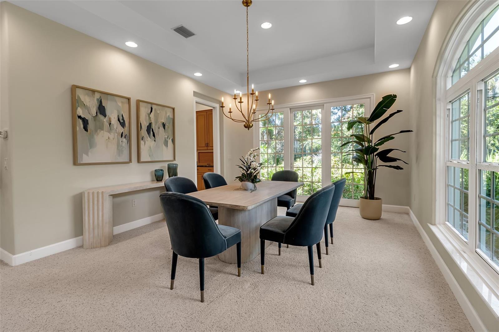 Image 19 of 100 For 137 Osprey Point Drive