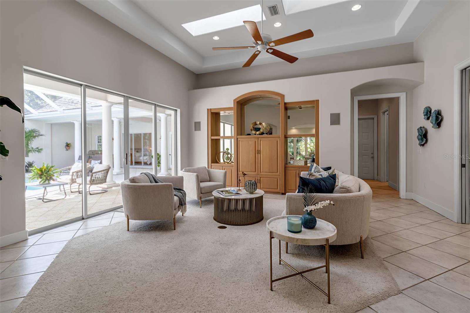 Image 22 of 100 For 137 Osprey Point Drive