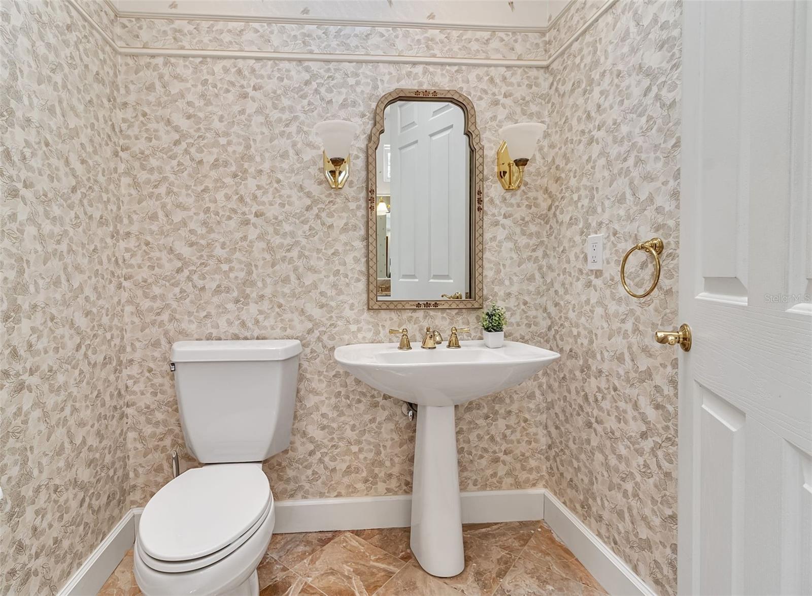 Image 40 of 100 For 137 Osprey Point Drive