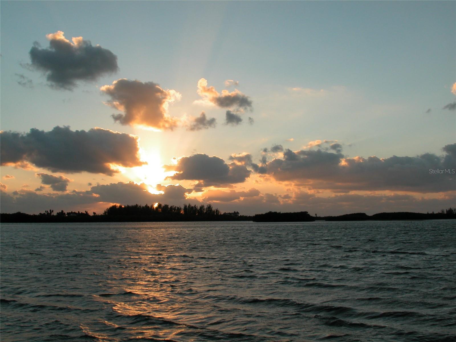 Image 60 of 100 For 137 Osprey Point Drive