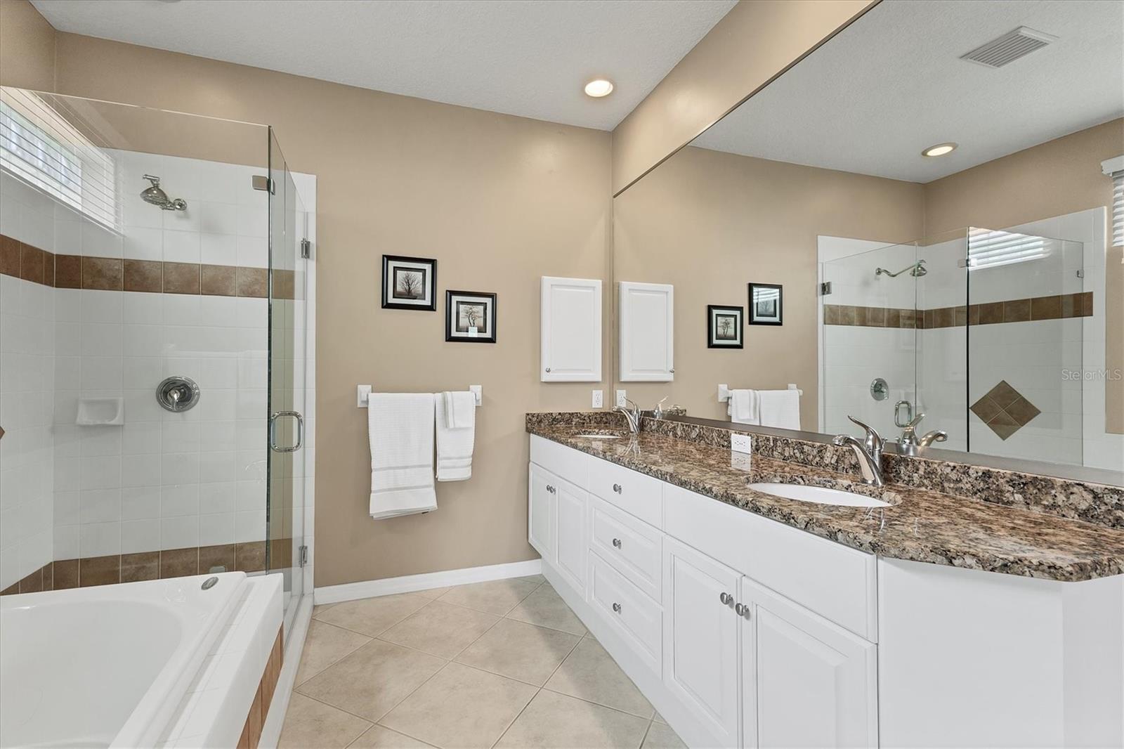 Image 23 of 54 For 8231 Nice Way